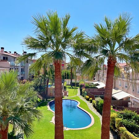 Cheerful Townhouse Center Sitges 5 Bedrooms Pool And Terrace Exterior photo