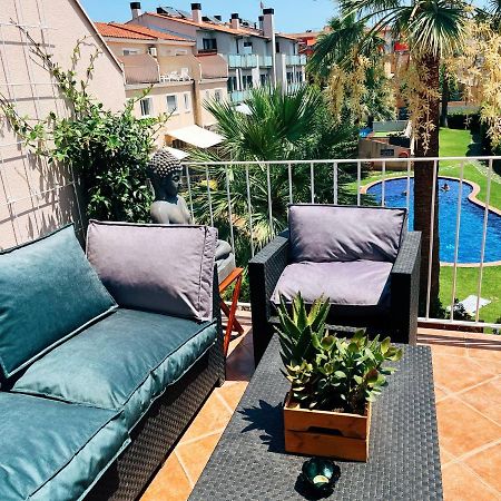 Cheerful Townhouse Center Sitges 5 Bedrooms Pool And Terrace Exterior photo